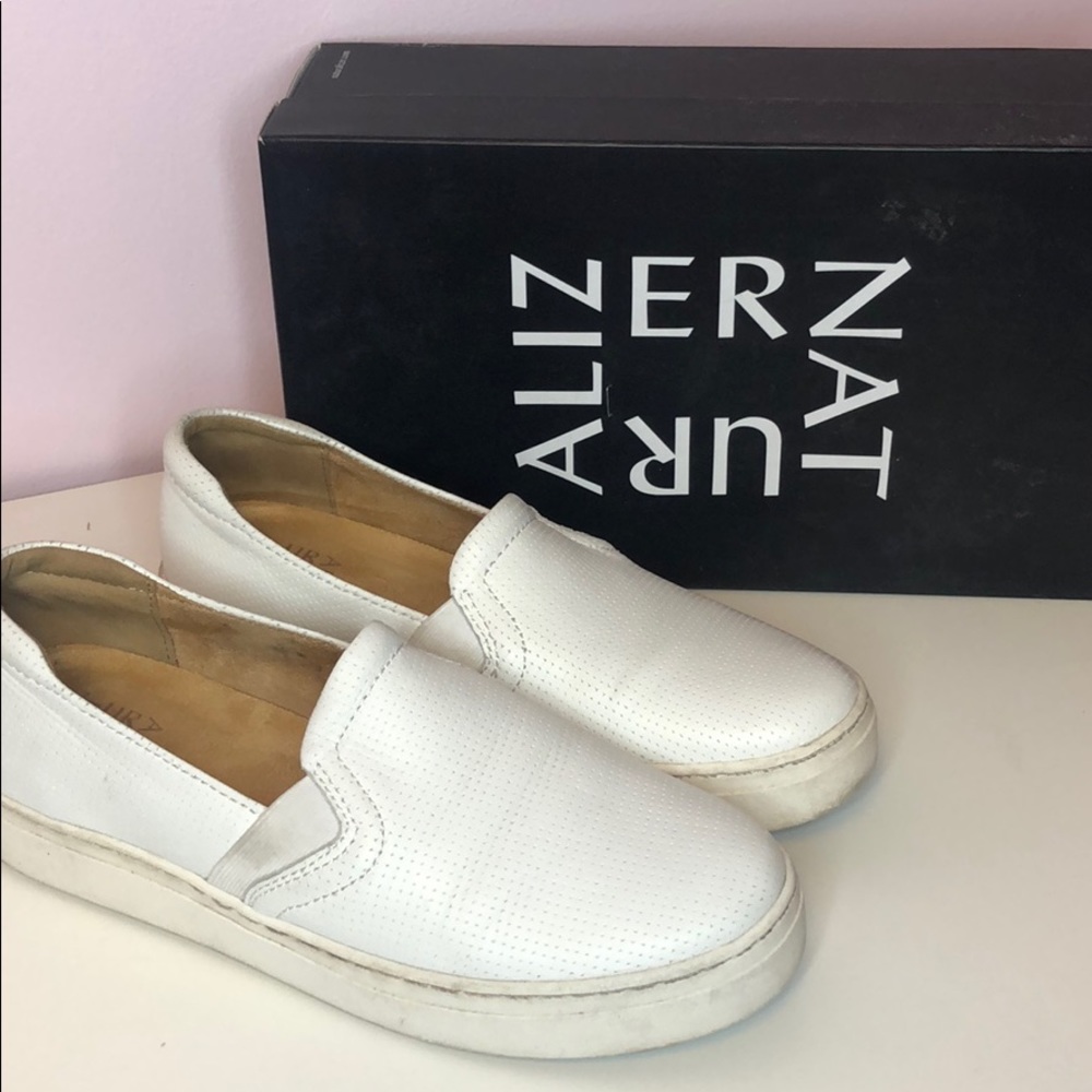 Naturalizer Carly 3 white perforated slip on